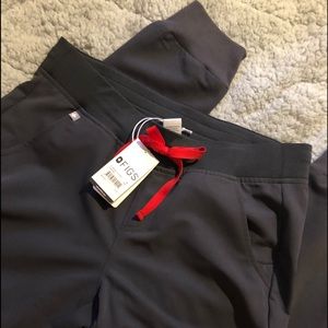 Figs Zamora Jogger Charcoal Scrub Bottoms